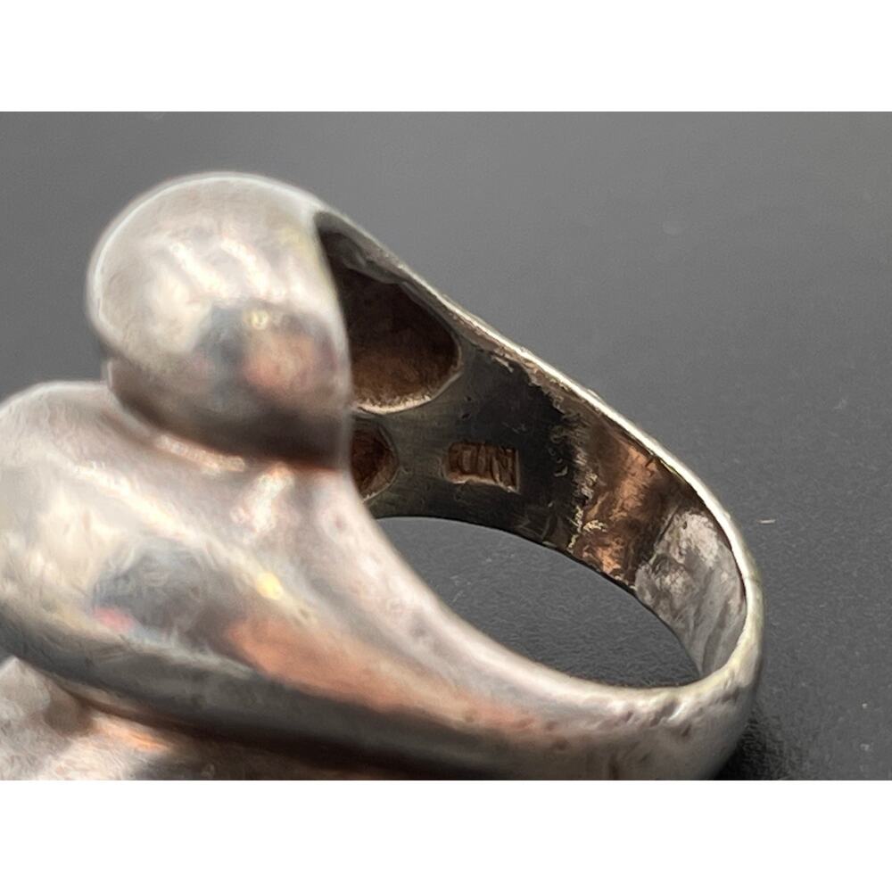 ND Vintage Designer Heavy‎ Sterling Silver Triple Sculpted Dome Ring, Size 8 - Picture 8 of 9